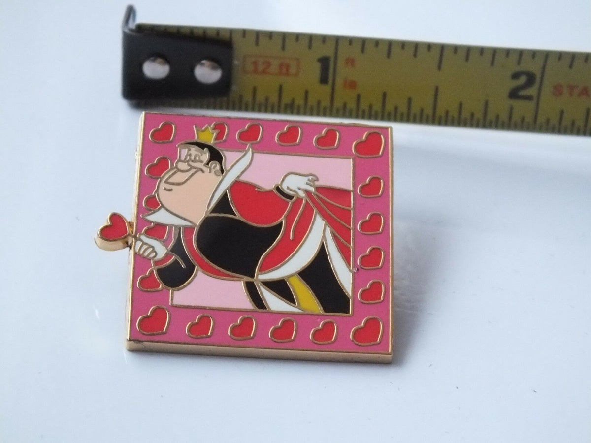 Disney Pin - Queen Of Hearts Pin Alice in Wonderland - From Villain St ...