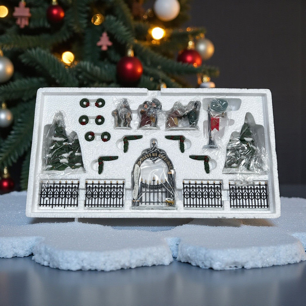 レア　Department 56　ハウスライト　消防署　ビンテージ Amazon.com: Department 56 Snow Village Lucky 13 Garage Lit House