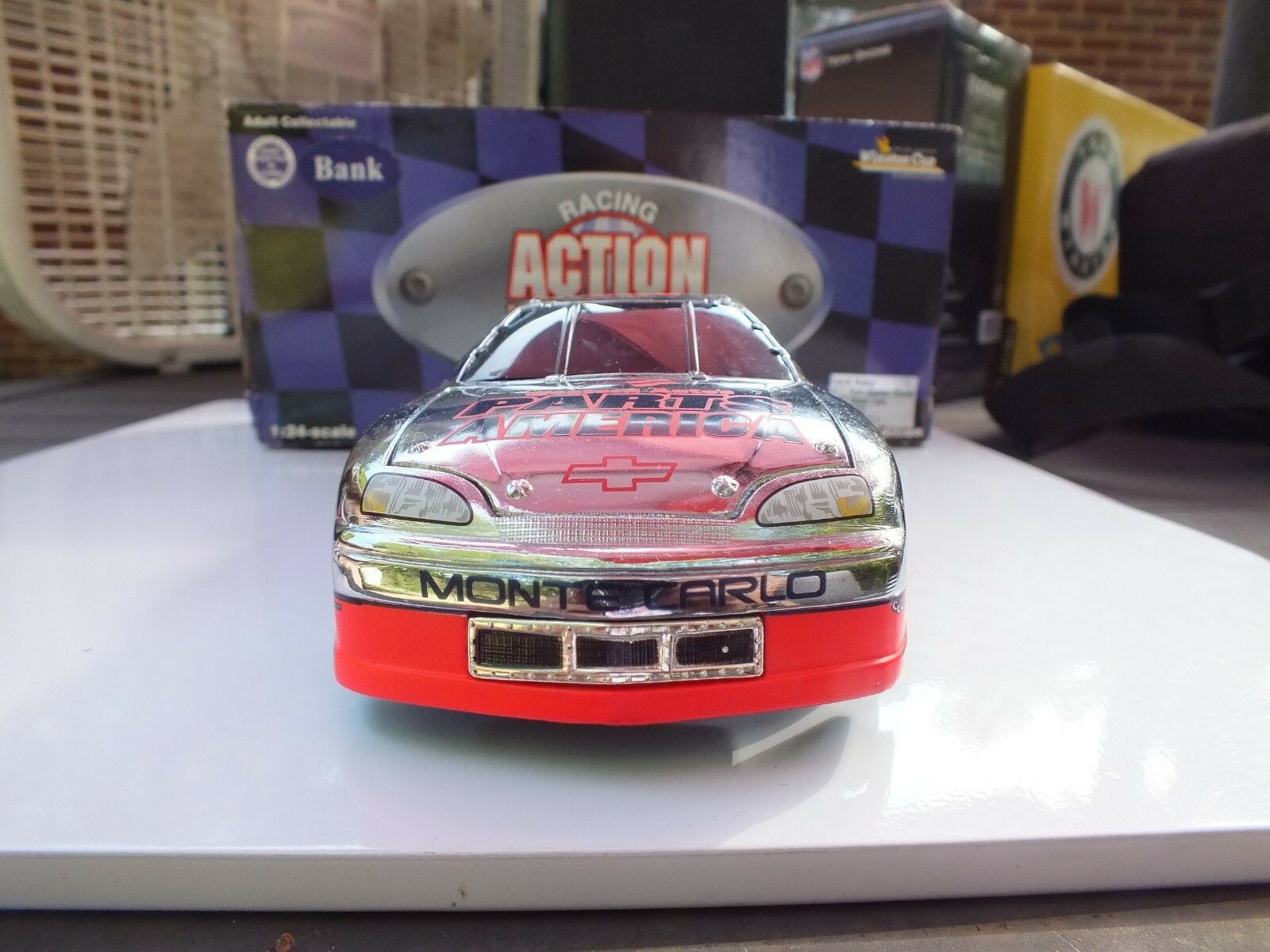 Darrell Waltrip #17 Parts America Chrome 1997 Monte Carlo Diecast