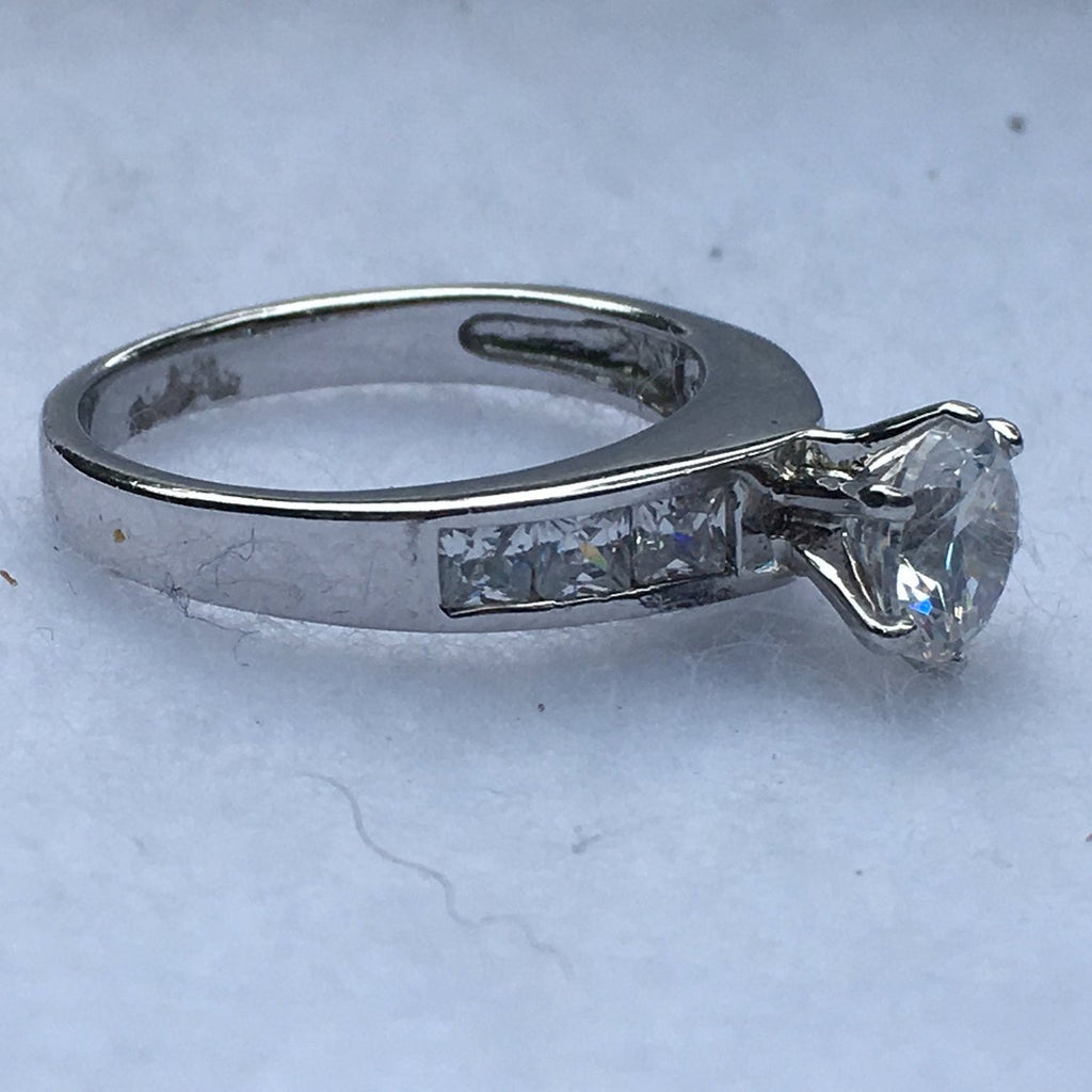 This a great ring for travel or everyday wear so you can keep you expensive diamond's safe from loss or damage.